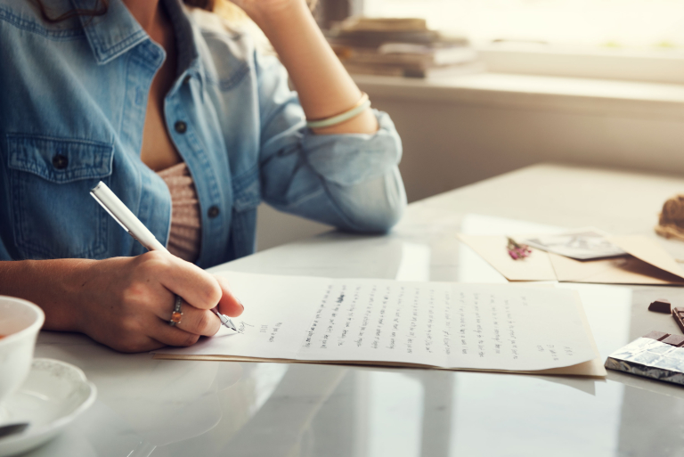 caucasian woman writing letter2